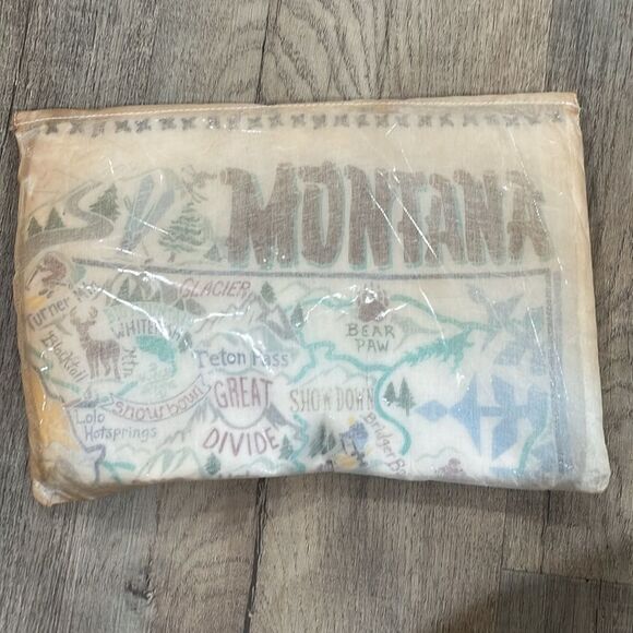 Catstudio Montana dish/hand towel 20x29” - Picture 4 of 4